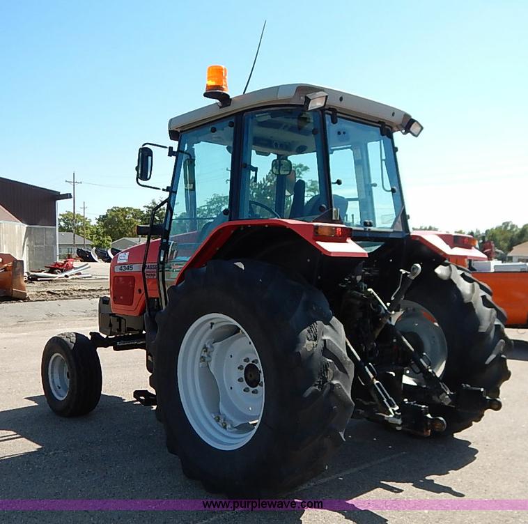 image for item J3008 2003 Massey Ferguson 4345 tractor