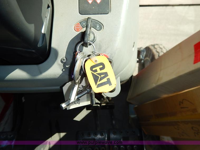 image for item J3008 2003 Massey Ferguson 4345 tractor