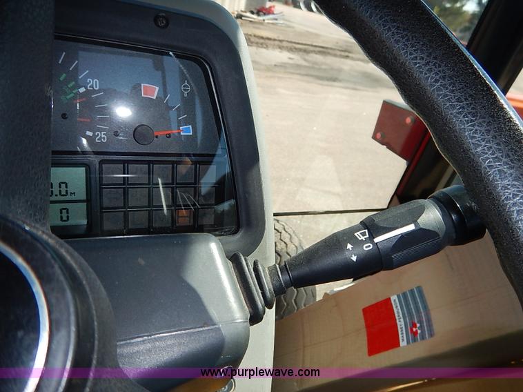 image for item J3008 2003 Massey Ferguson 4345 tractor