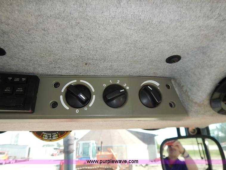 image for item J3008 2003 Massey Ferguson 4345 tractor