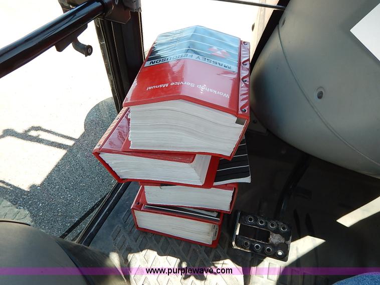 image for item J3008 2003 Massey Ferguson 4345 tractor