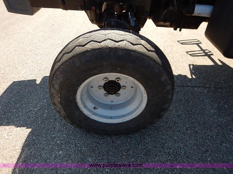 image for item J3008 2003 Massey Ferguson 4345 tractor