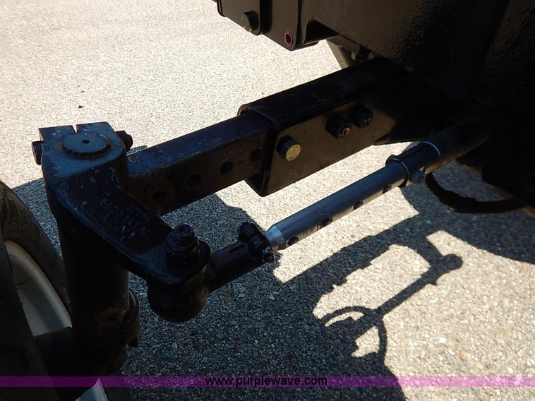 image for item J3008 2003 Massey Ferguson 4345 tractor