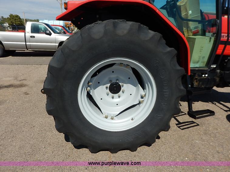 image for item J3008 2003 Massey Ferguson 4345 tractor