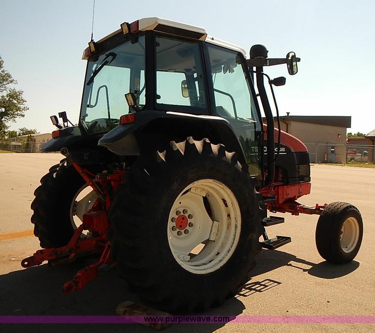 image for item J3022 2000 New Holland TS100 tractor