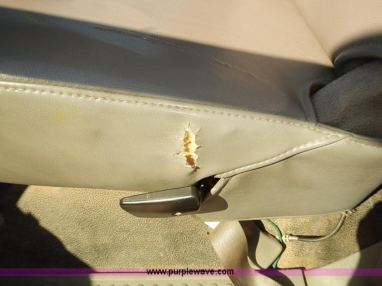 image for item J3039 2006 Ford F250 Super Duty utility truck