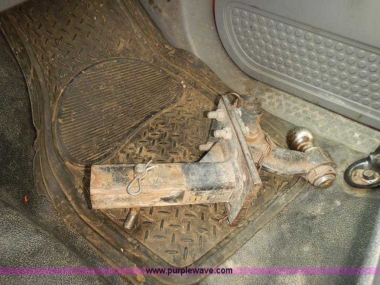 image for item J3039 2006 Ford F250 Super Duty utility truck