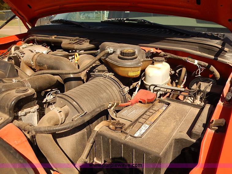 image for item J3039 2006 Ford F250 Super Duty utility truck