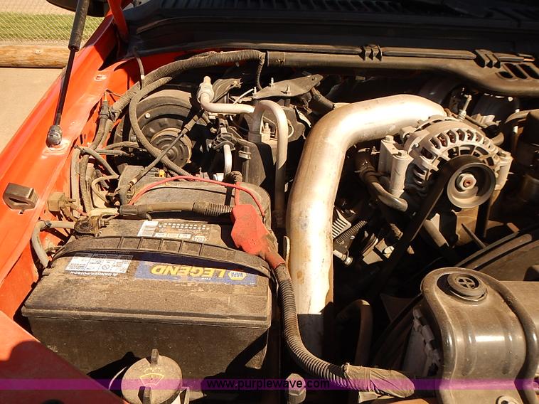 image for item J3039 2006 Ford F250 Super Duty utility truck