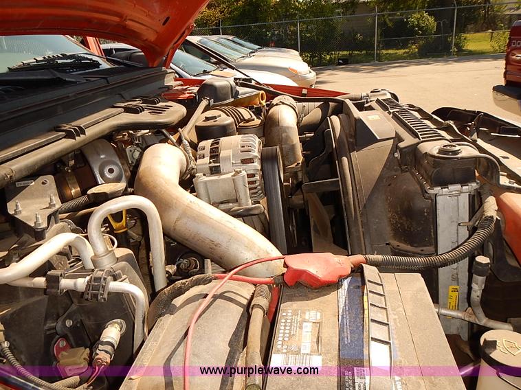 image for item J3039 2006 Ford F250 Super Duty utility truck
