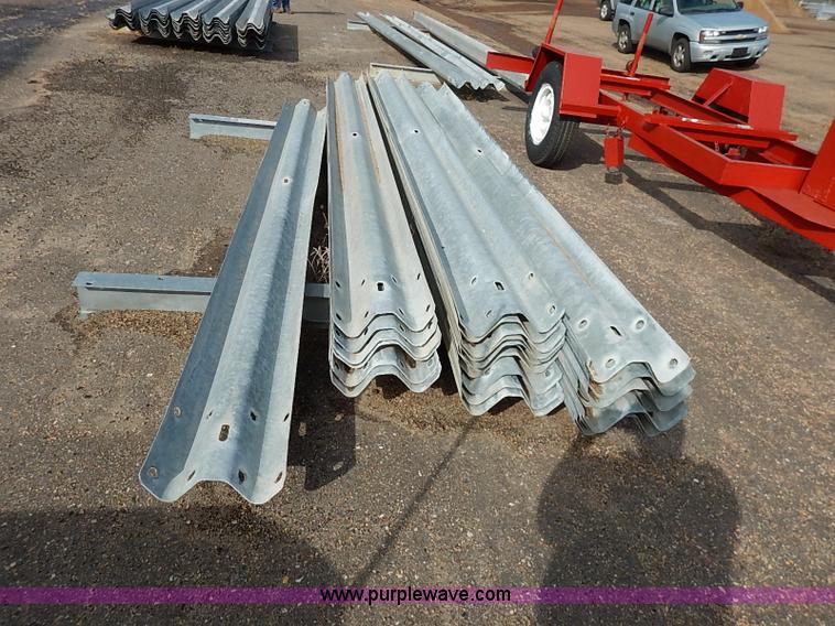 image for item J3049 Assorted guard rail and posts
