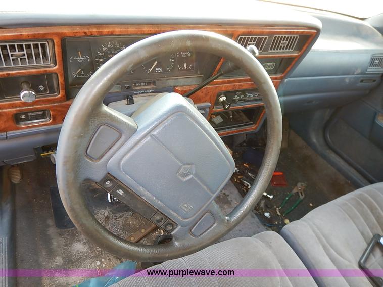 image for item I5412 1993 Chrysler Lebaron LE