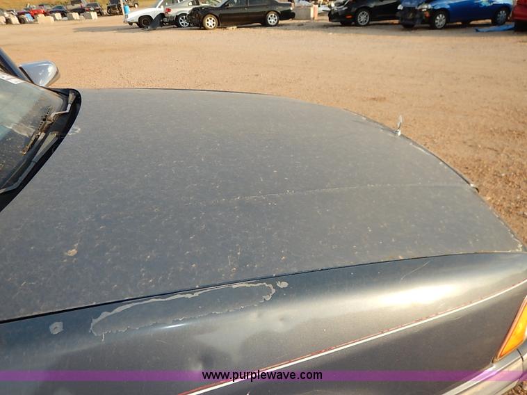 image for item I5412 1993 Chrysler Lebaron LE