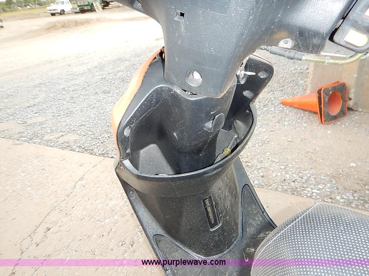 image for item I5413 2013 Basham moped