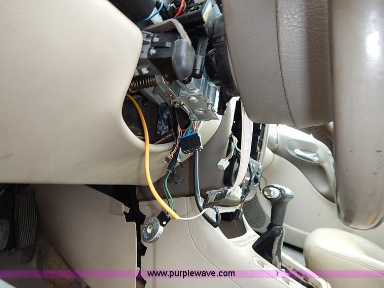 image for item I5414 2003 Saturn L300