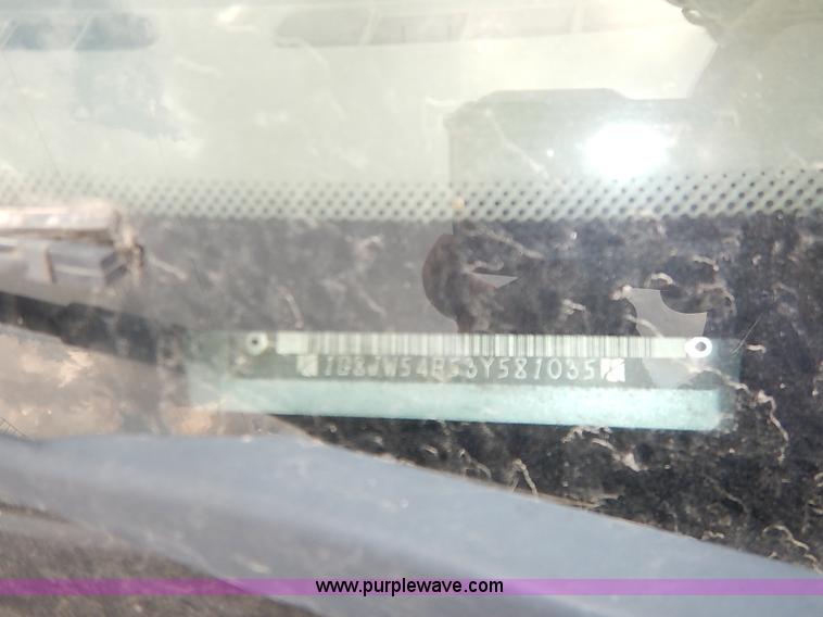 image for item I5414 2003 Saturn L300