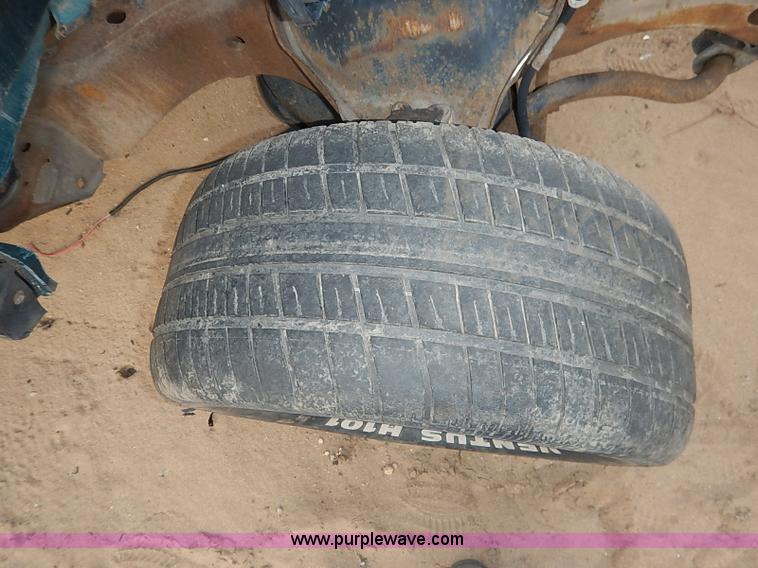 image for item I5415 1992 Chevrolet 1500 pickup truck