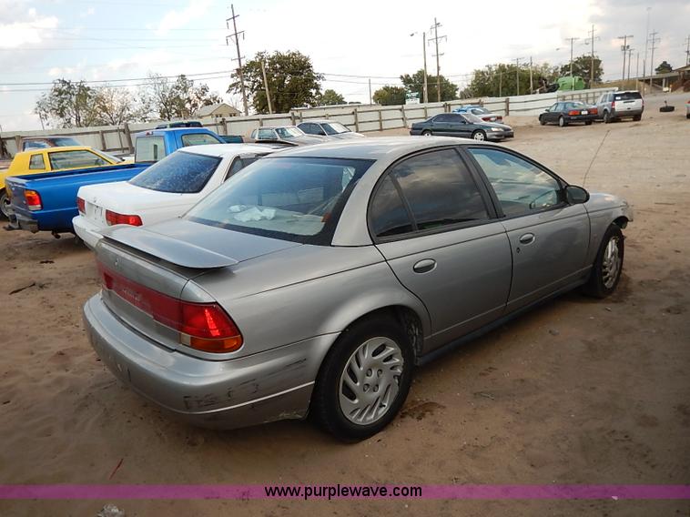 image for item I5416 1999 Saturn SL SL2