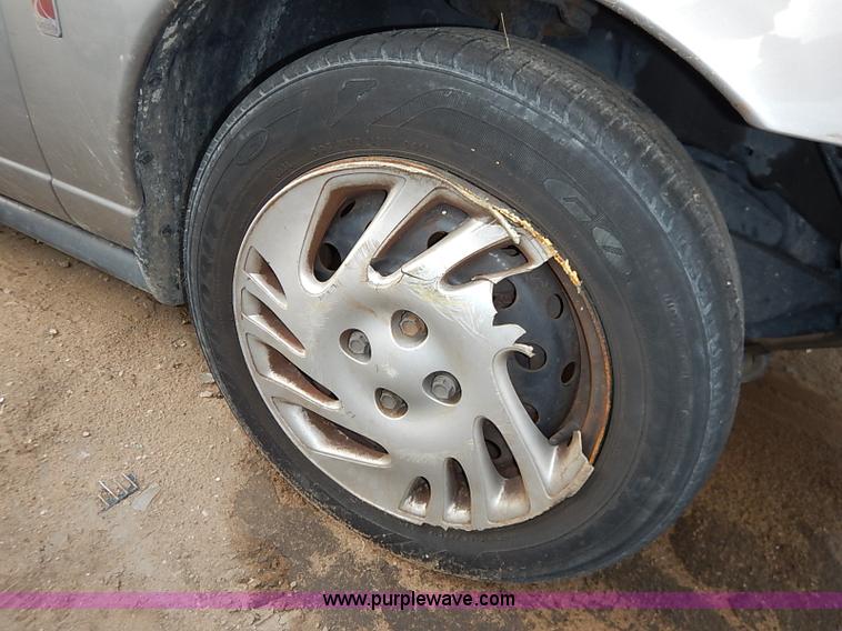 image for item I5416 1999 Saturn SL SL2