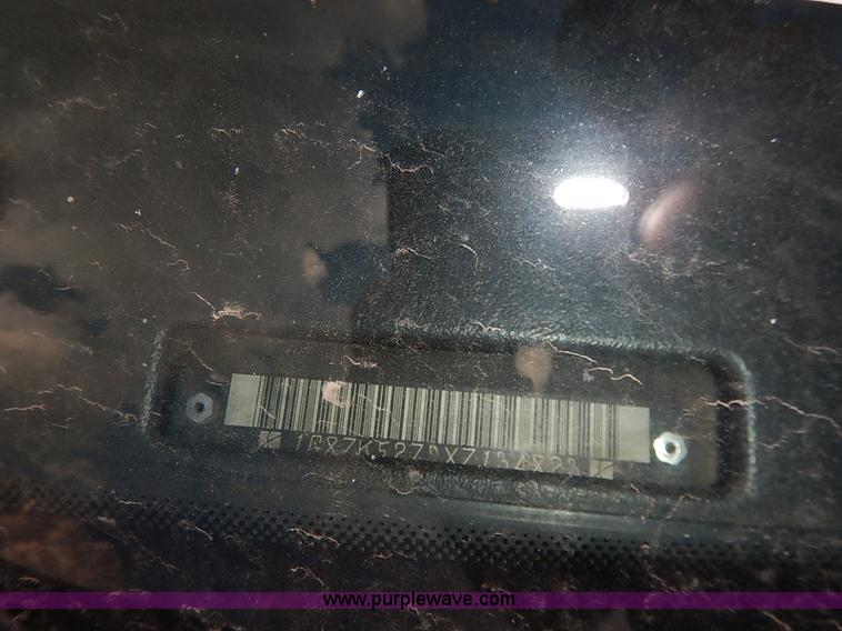 image for item I5416 1999 Saturn SL SL2