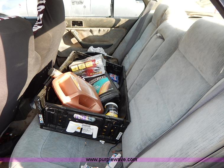 image for item I5418 1993 Honda Accord LX