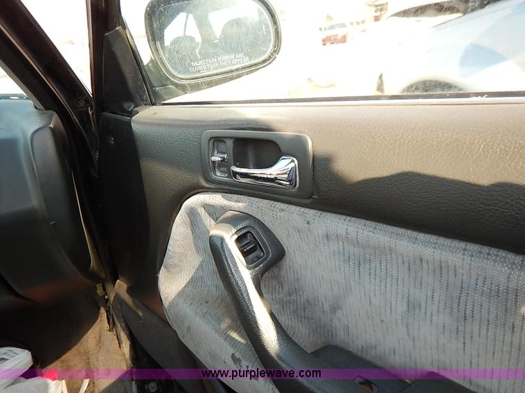 image for item I5418 1993 Honda Accord LX