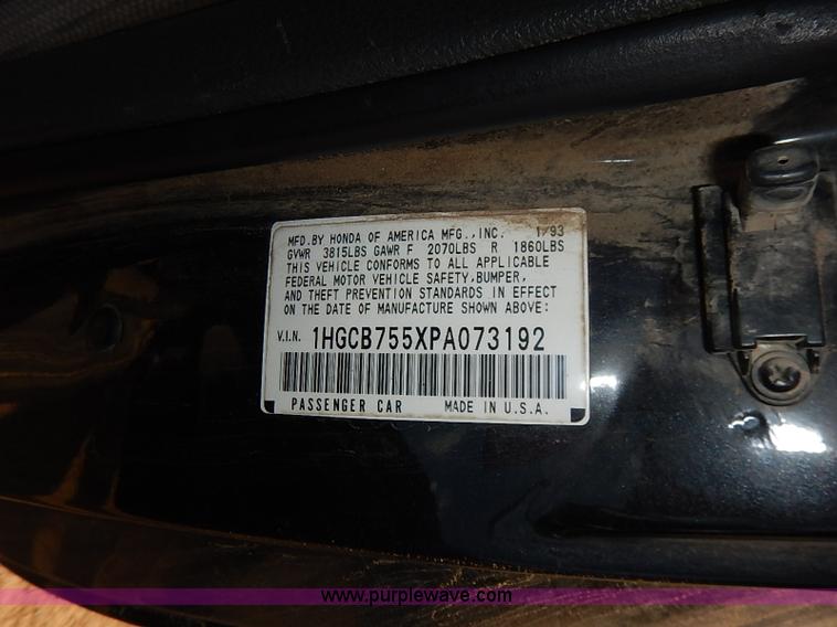 image for item I5418 1993 Honda Accord LX