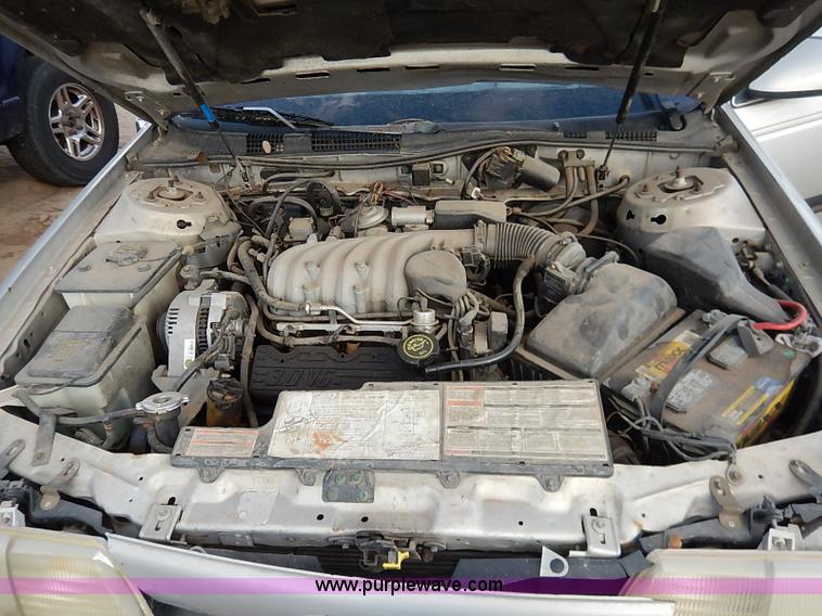 image for item I5420 1991 Ford Taurus L