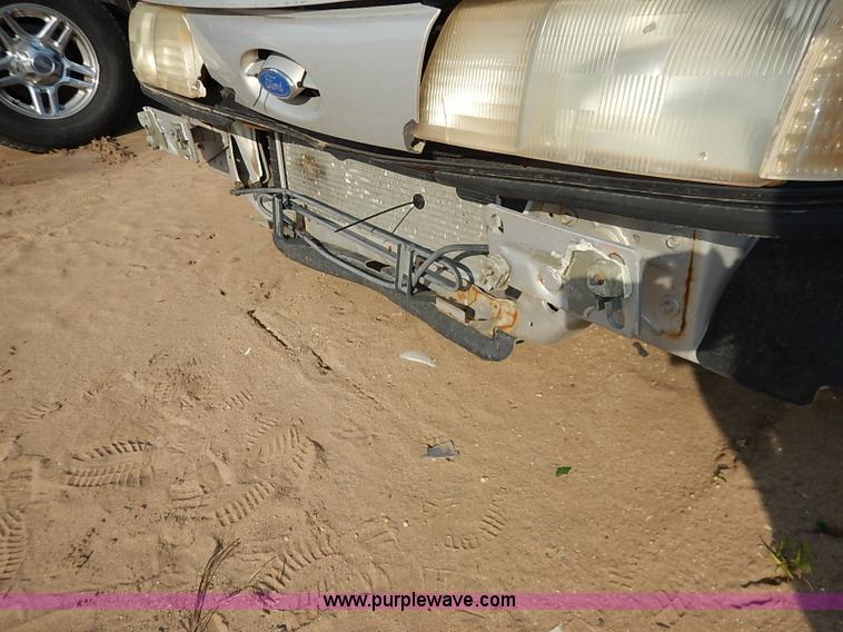 image for item I5420 1991 Ford Taurus L