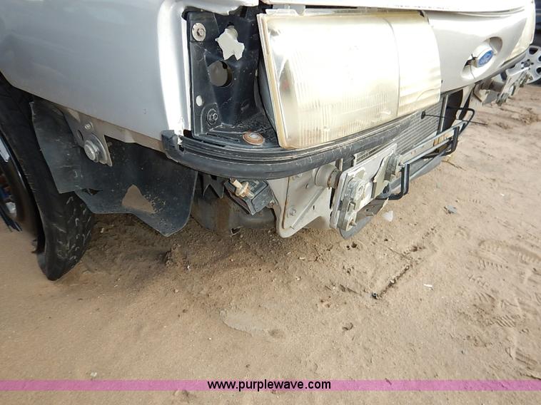 image for item I5420 1991 Ford Taurus L