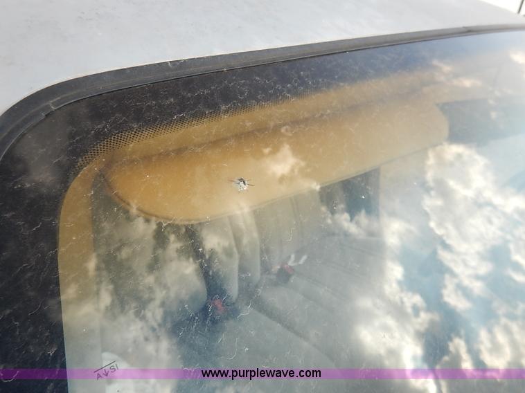 image for item I5420 1991 Ford Taurus L