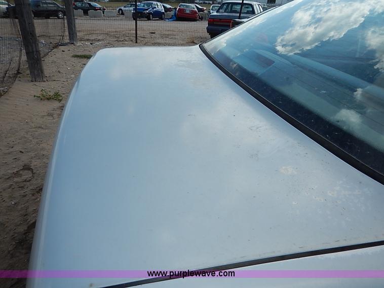 image for item I5420 1991 Ford Taurus L