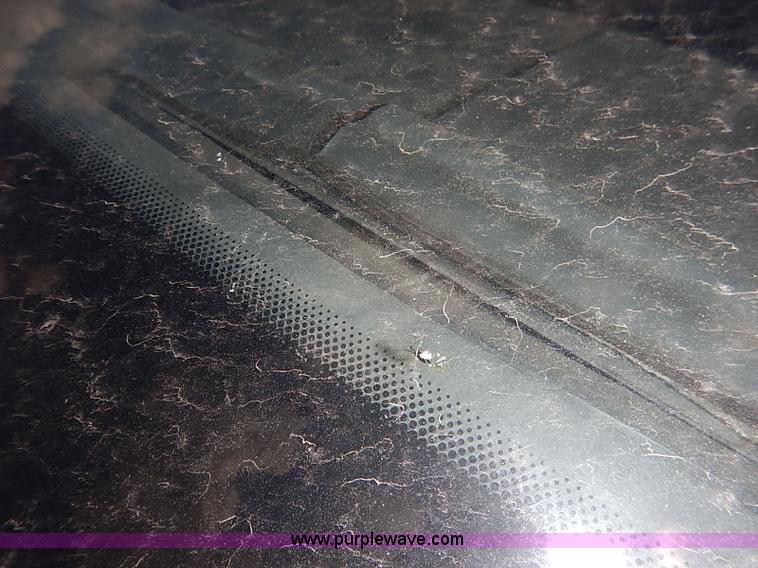 image for item I5420 1991 Ford Taurus L