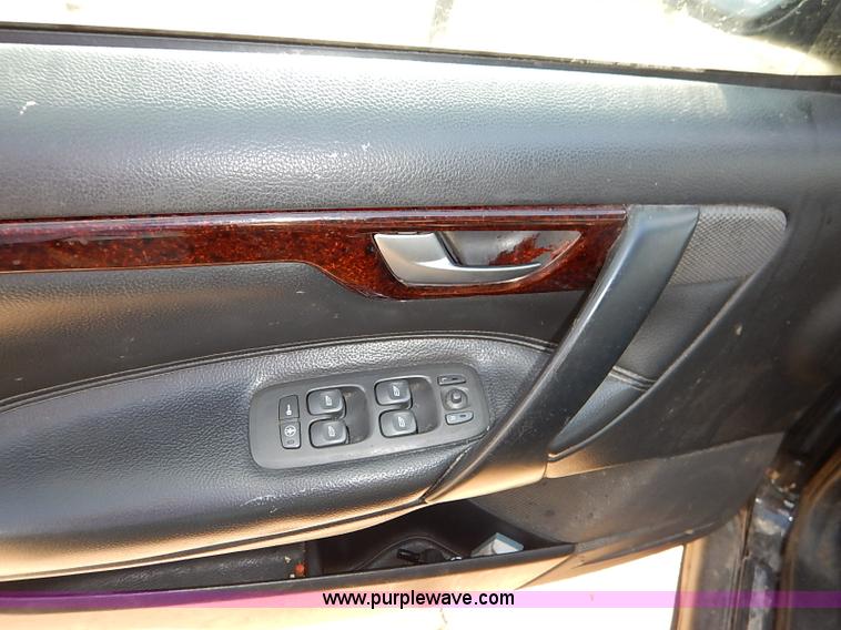 image for item I5421 2001 Volvo S60