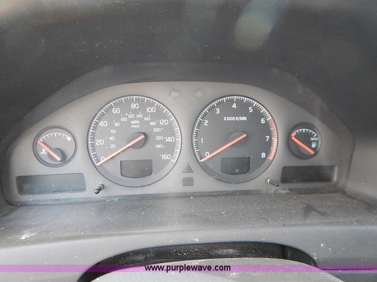 image for item I5421 2001 Volvo S60