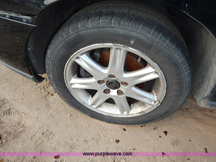 image for item I5421 2001 Volvo S60