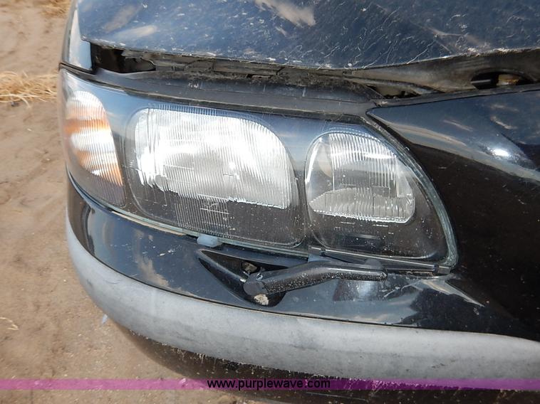 image for item I5421 2001 Volvo S60