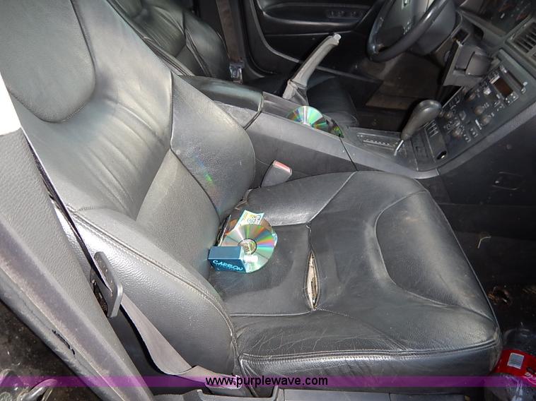 image for item I5421 2001 Volvo S60