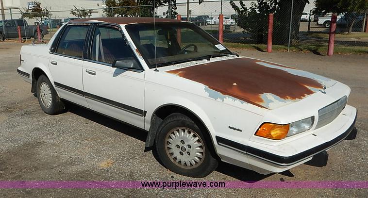 image for item I5422 1990 Buick Century Limited