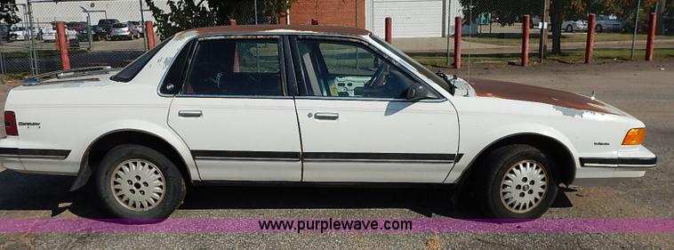 image for item I5422 1990 Buick Century Limited