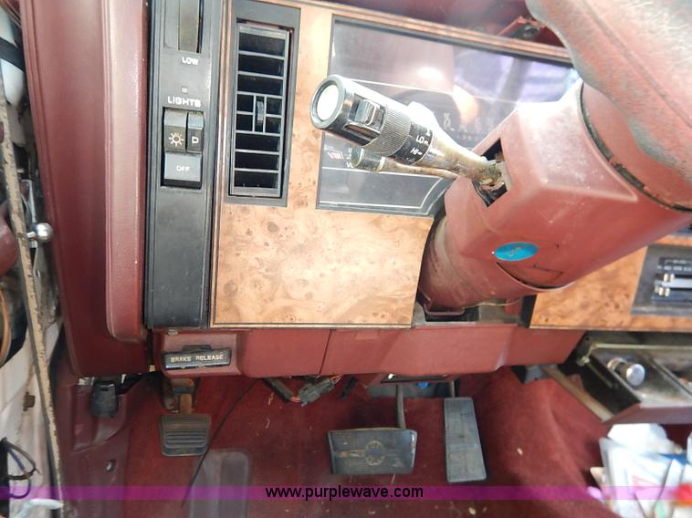 image for item I5422 1990 Buick Century Limited