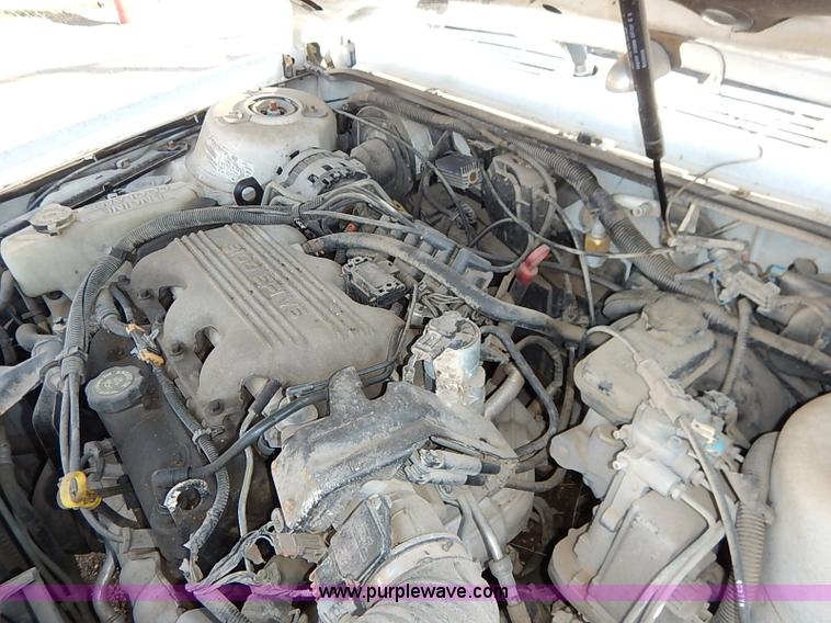 image for item I5423 1996 Buick Century