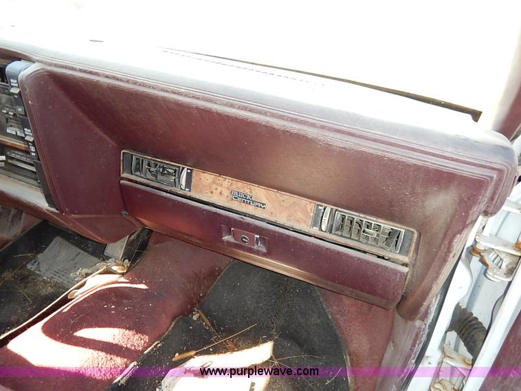 image for item I5423 1996 Buick Century