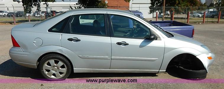 image for item I5424 2001 Ford Focus ZTS