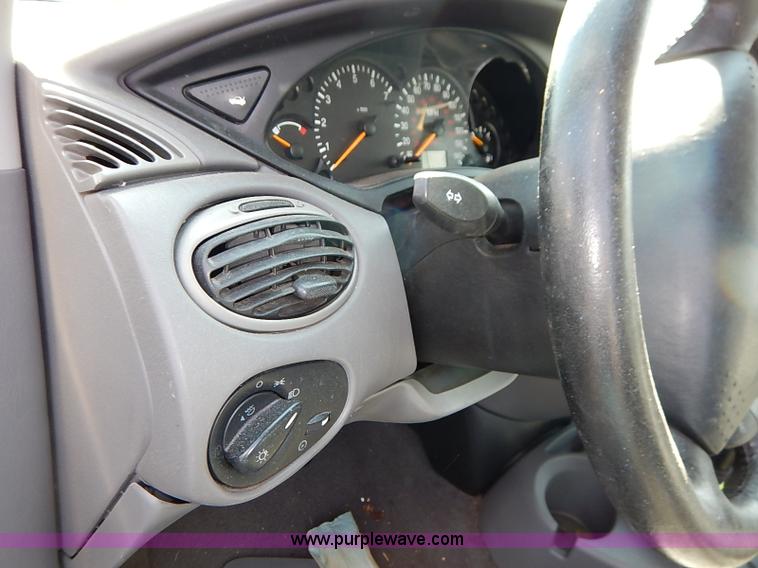 image for item I5424 2001 Ford Focus ZTS