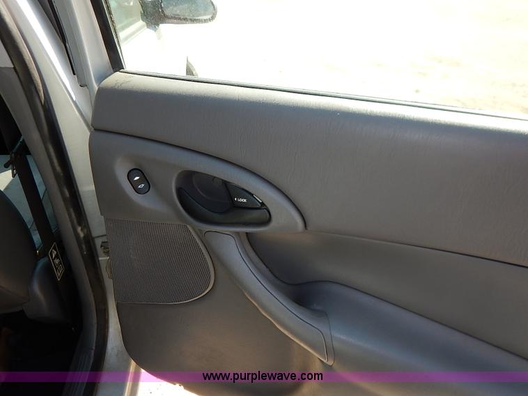 image for item I5424 2001 Ford Focus ZTS