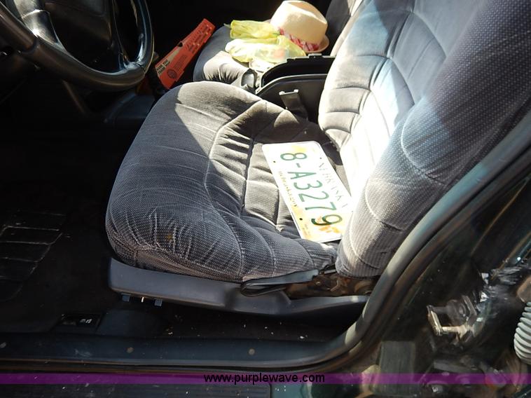 image for item I5425 1995 Buick Skylark GS