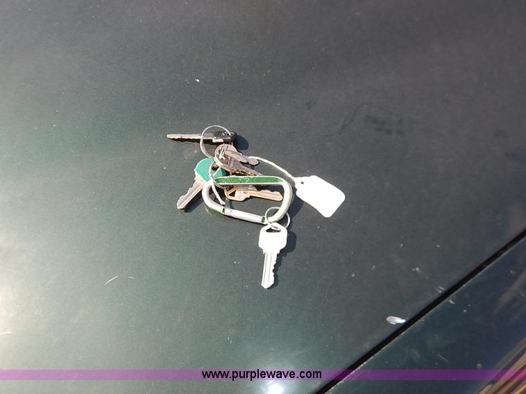 image for item I5425 1995 Buick Skylark GS