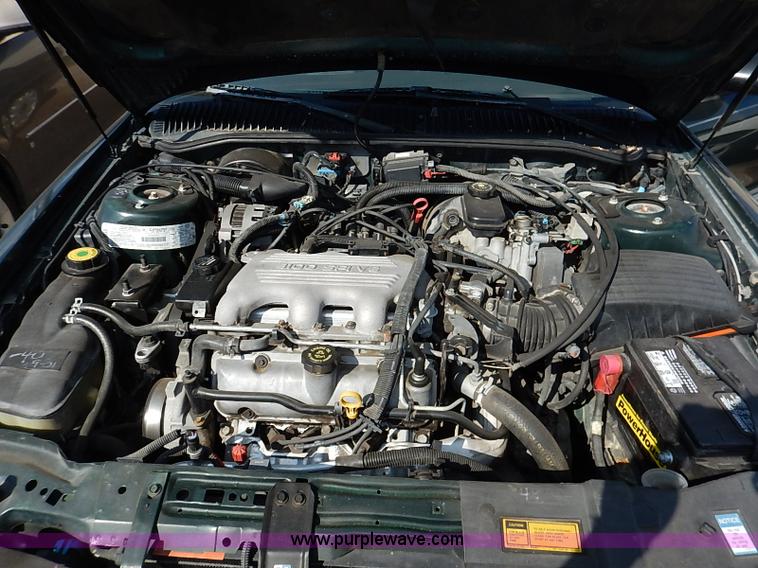 image for item I5425 1995 Buick Skylark GS