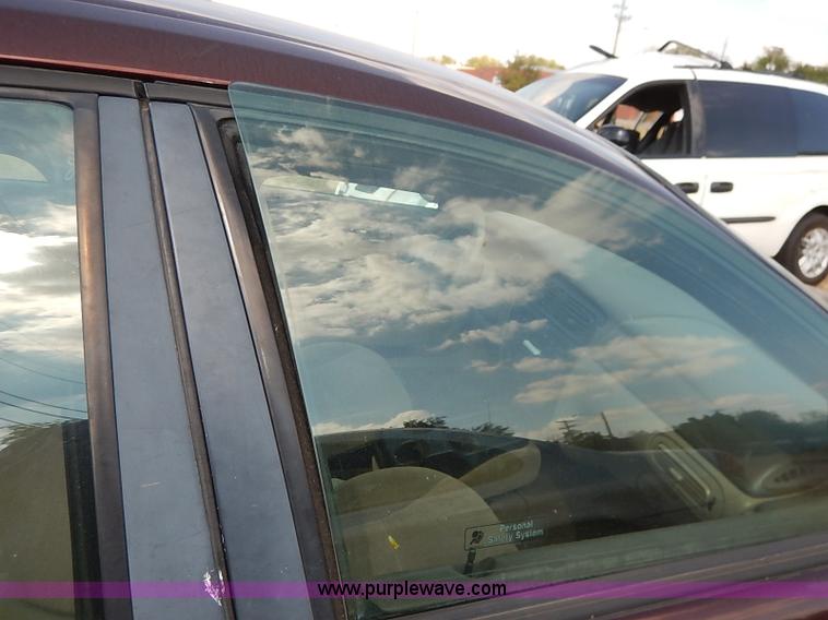 image for item I5428 2000 Ford Taurus SE SVG